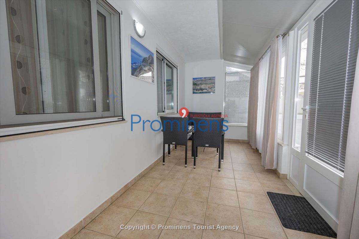 Apartment Karmela Makarska