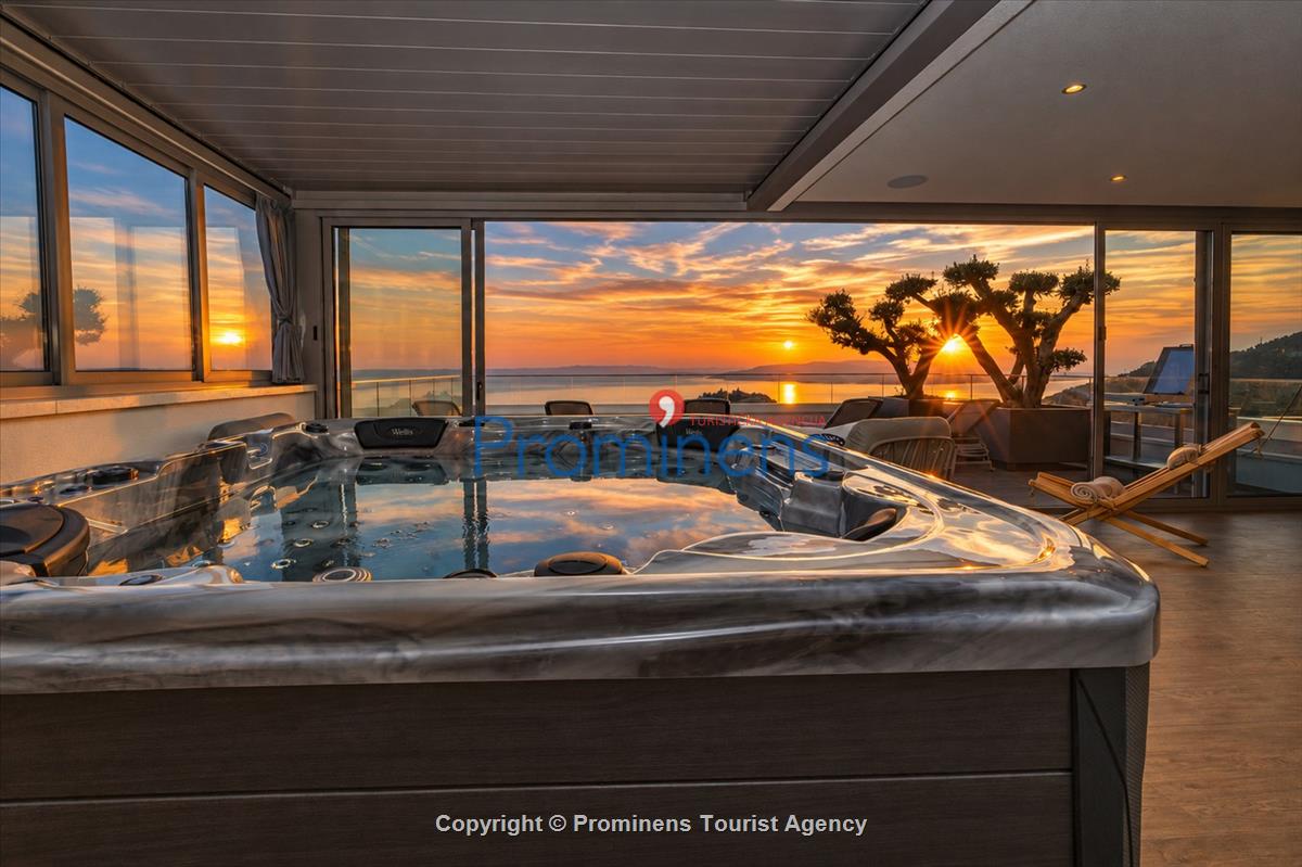 Luxury penthouse Sara Makarska