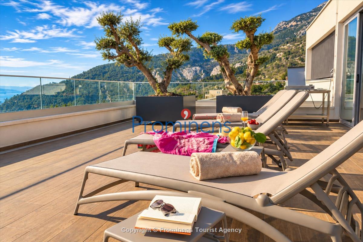Luxury penthouse Sara Makarska