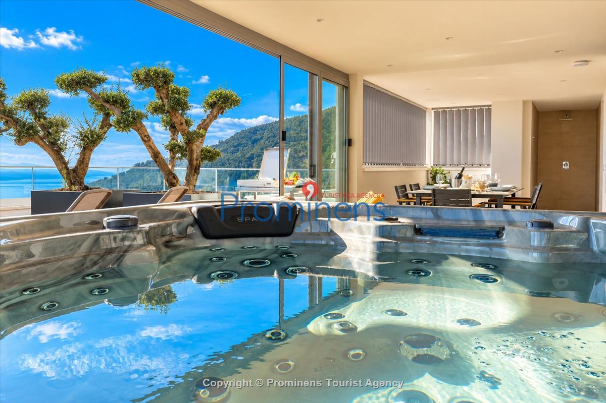 Luxury penthouse Sara Makarska