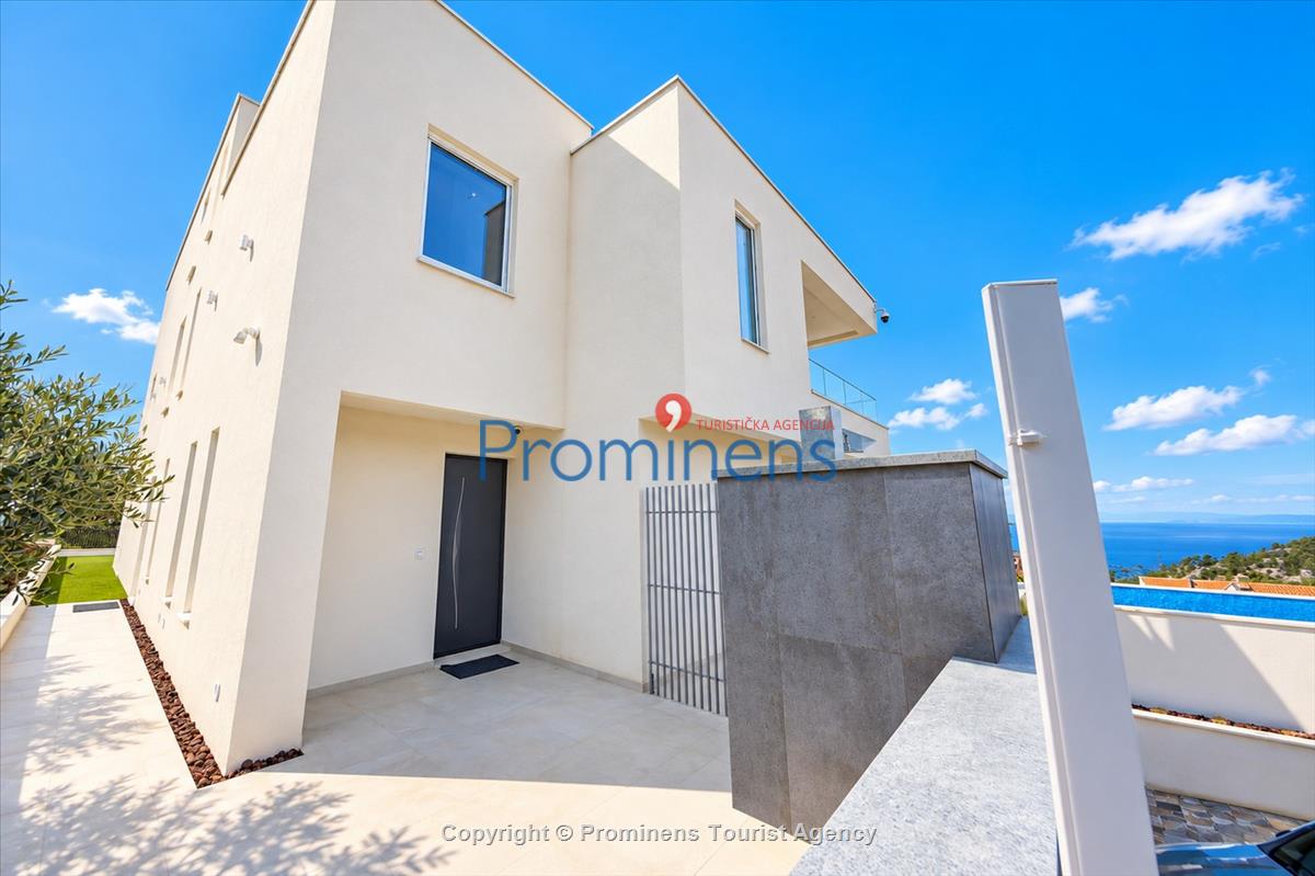 Exklusive Ferienwohnung Maja und Petra mit Pool in Makarska, 