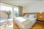 Exklusive Ferienwohnung Maja und Petra mit Pool in Makarska, 