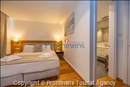 Exklusive Ferienwohnung Maja und Petra mit Pool in Makarska, 
