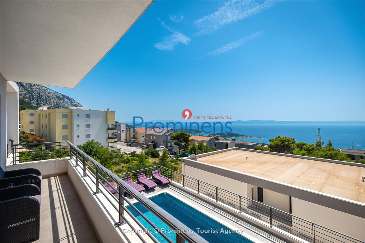 Villa Hota Makarska – Beheizter Pool, Whirlpool, Sauna, Fitnessraum, für 8 Personen