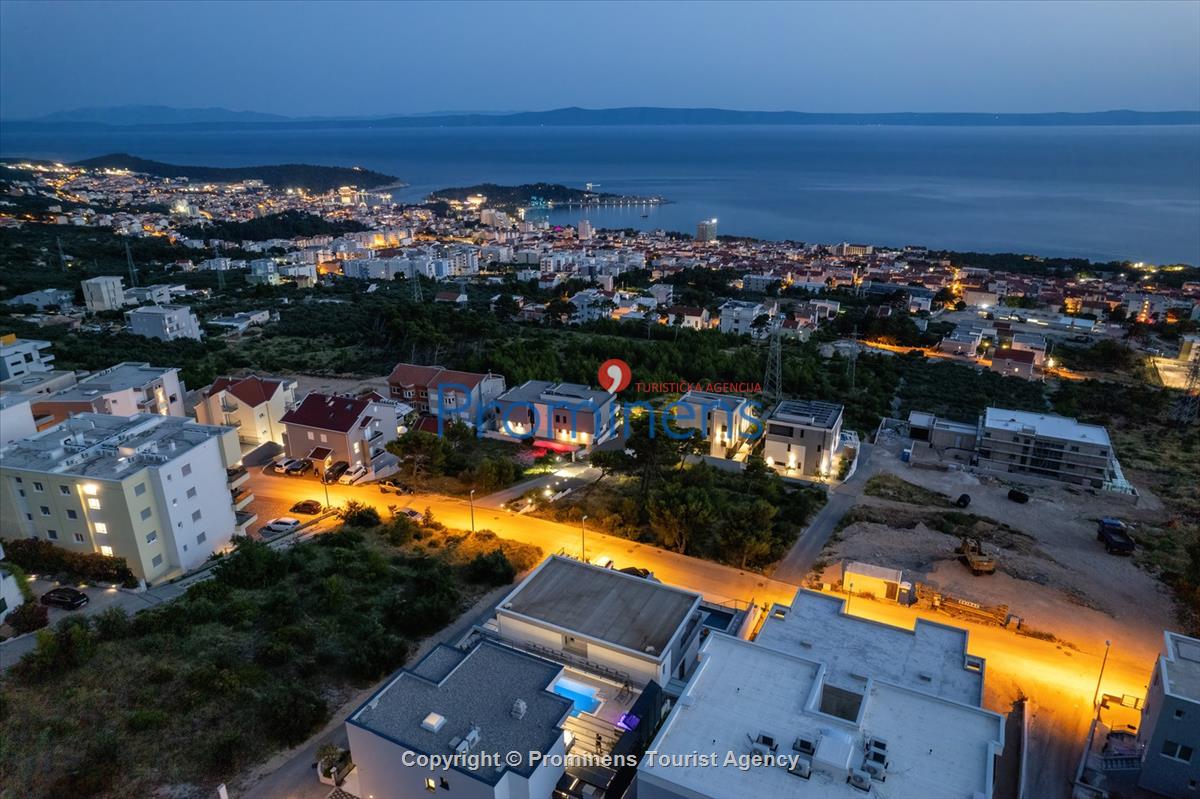 Villa Hota Makarska – Beheizter Pool, Whirlpool, Sauna, Fitnessraum, für 8 Personen