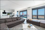 Villa Hota Makarska – Beheizter Pool, Whirlpool, Sauna, Fitnessraum, für 8 Personen