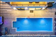 Villa Hota Makarska – Beheizter Pool, Whirlpool, Sauna, Fitnessraum, für 8 Personen