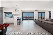 Villa Hota Makarska – Beheizter Pool, Whirlpool, Sauna, Fitnessraum, für 8 Personen