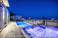 Villa Hota Makarska – Beheizter Pool, Whirlpool, Sauna, Fitnessraum, für 8 Personen