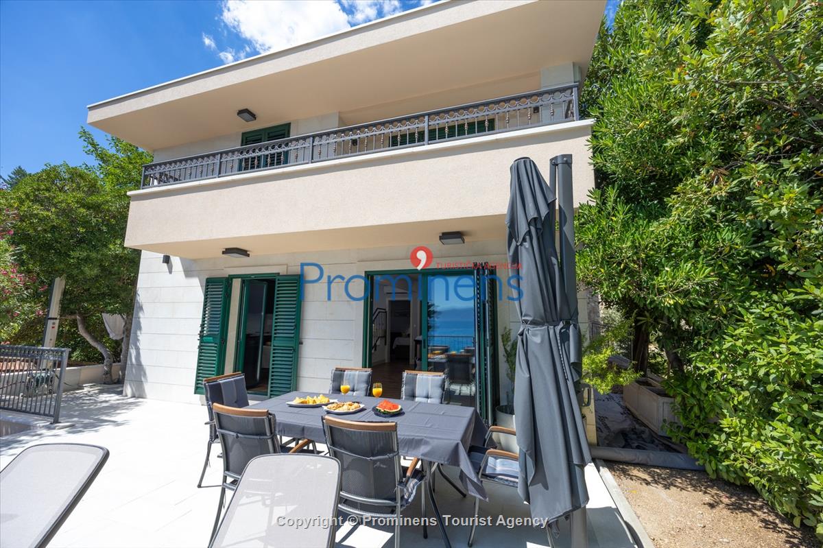 Strandhaus Podaca – 4 Schlafzimmer, 2 Familien, direkter Meereszugang, Makarska Riviera