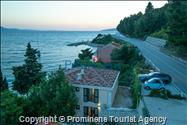 Strandhaus Podaca – 4 Schlafzimmer, 2 Familien, direkter Meereszugang, Makarska Riviera