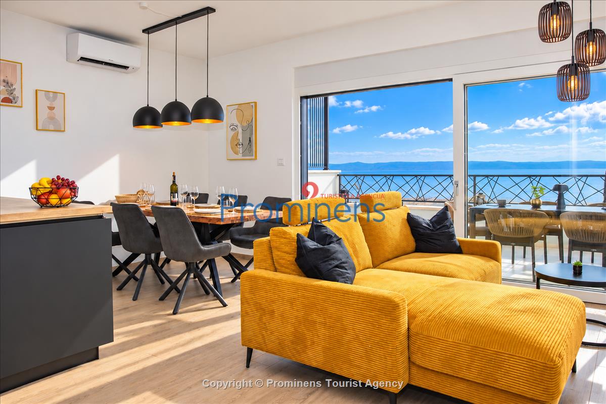 Penthouse Helena in Makarska – Exklusive Ferienwohnung mit Meerblick und Whirlpool