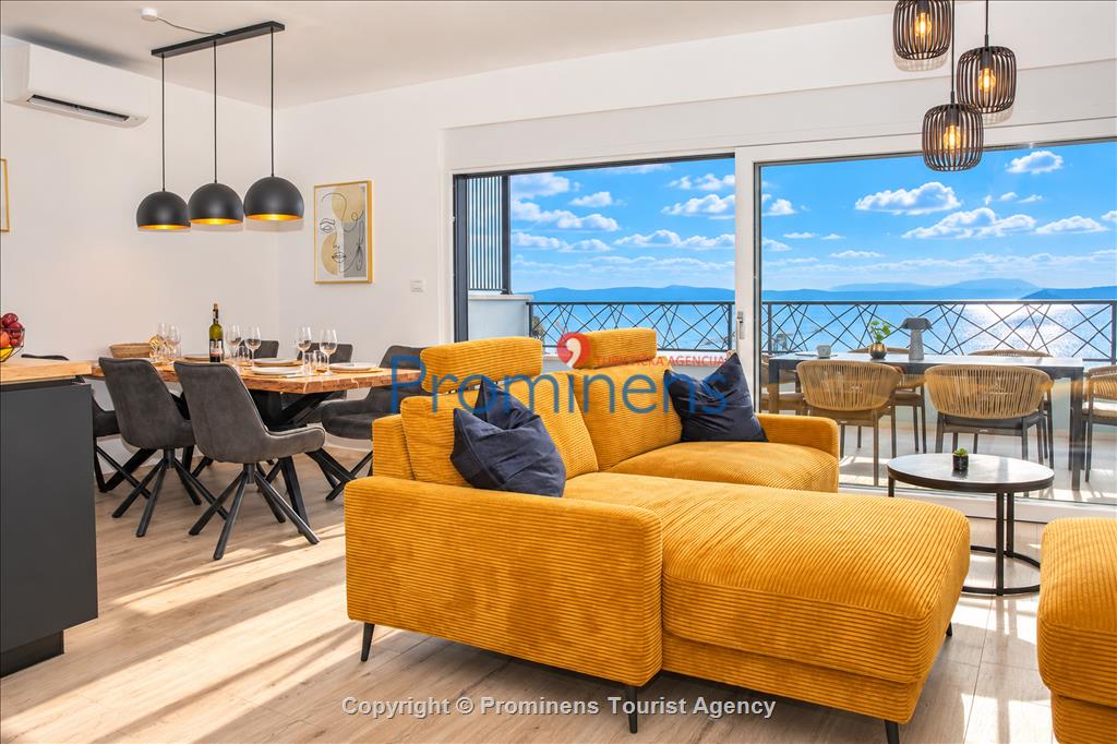 Penthouse Helena in Makarska – Exklusive Ferienwohnung mit Meerblick und Whirlpool