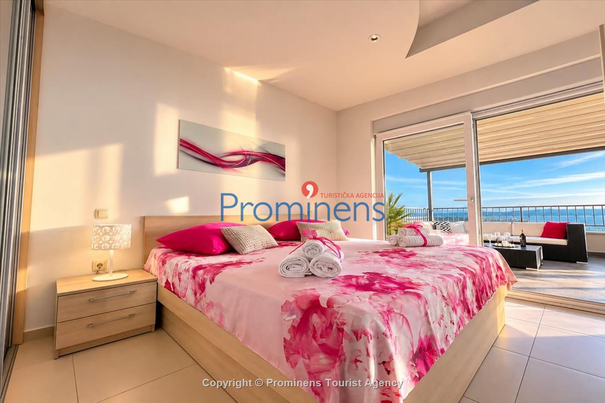 Penthousewohnung mit Whirlpool & Meerblick, Makarska – 6 Gäste, 3 Schlafzimmer