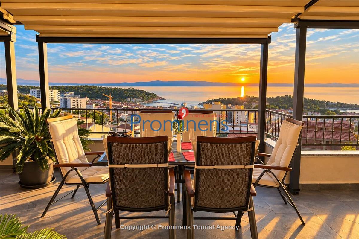 Penthousewohnung mit Whirlpool & Meerblick, Makarska – 6 Gäste, 3 Schlafzimmer