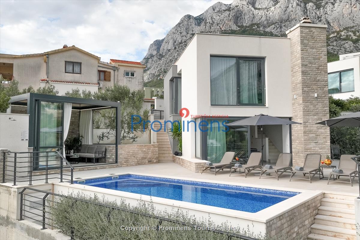Ferienhaus Villa Oscar in Makarska mit beheiztem Pool, Whirlpool, Terrasse und Meerblick- ruhiger Familienurlaub