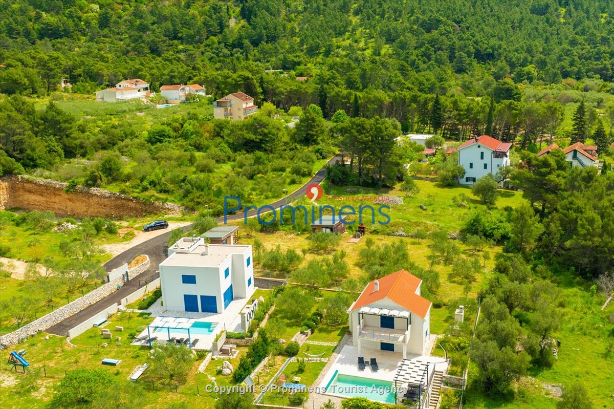 Modernes Ferienhaus Blue Stone mit beheiztem Pool in Zaostrog  Makarska Riviera,  Familienurlaub in Kroatien