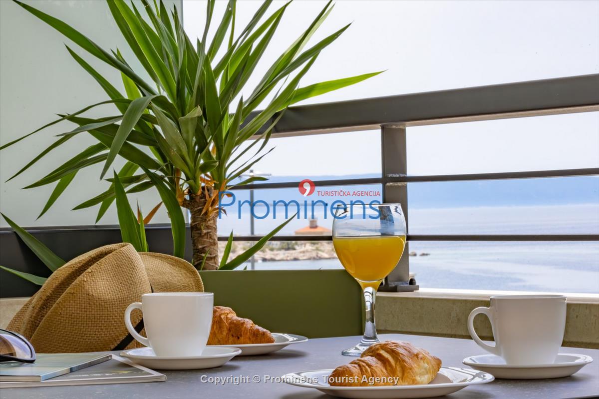 Perfekter Urlaub für Paare und Familien- Apartment Sunset am Strand in Makarska